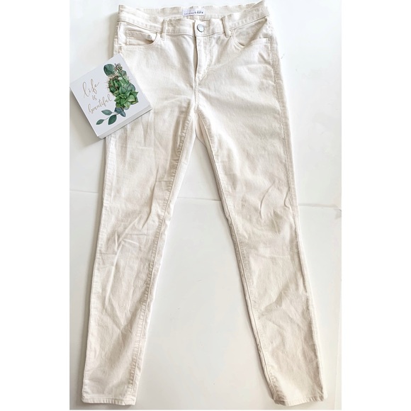 LOFT Pants - NWOT LOFT Cream Corduroy Modern Skinny Pants